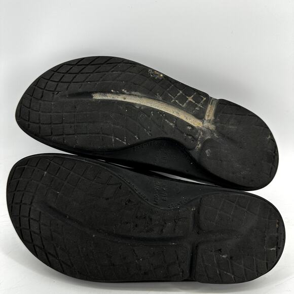 Oofos OOahh Slip On Slide Sandals Recovery OOfoam Rubber Black W10 M12 main image 6
